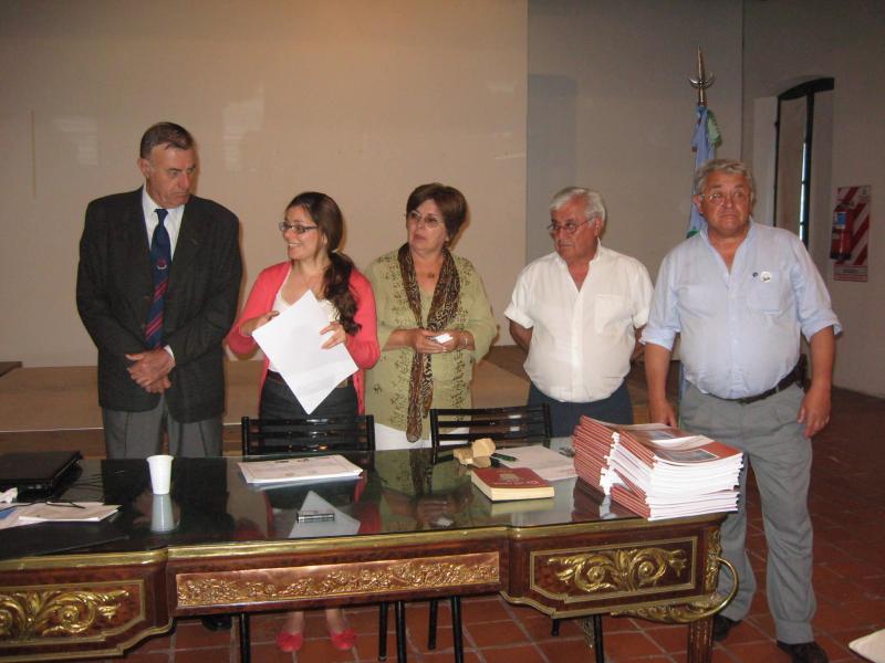 Comisión Directiva de ´´El Talar, tigre´´. Año 2010.Complejo Museológico de Lujan. Año 2010.
